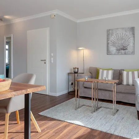 Haus Berthin Bleeg Apartment