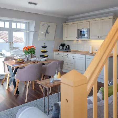 Haus Berthin Bleeg * Wenningstedt-Braderup