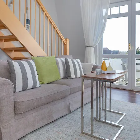 Haus Berthin Bleeg Apartment *