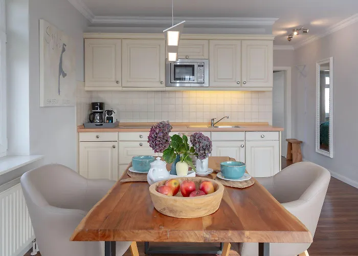 Haus Berthin Bleeg *